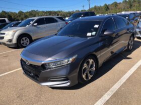 2019 Honda Accord LX Sedan  Modern Design